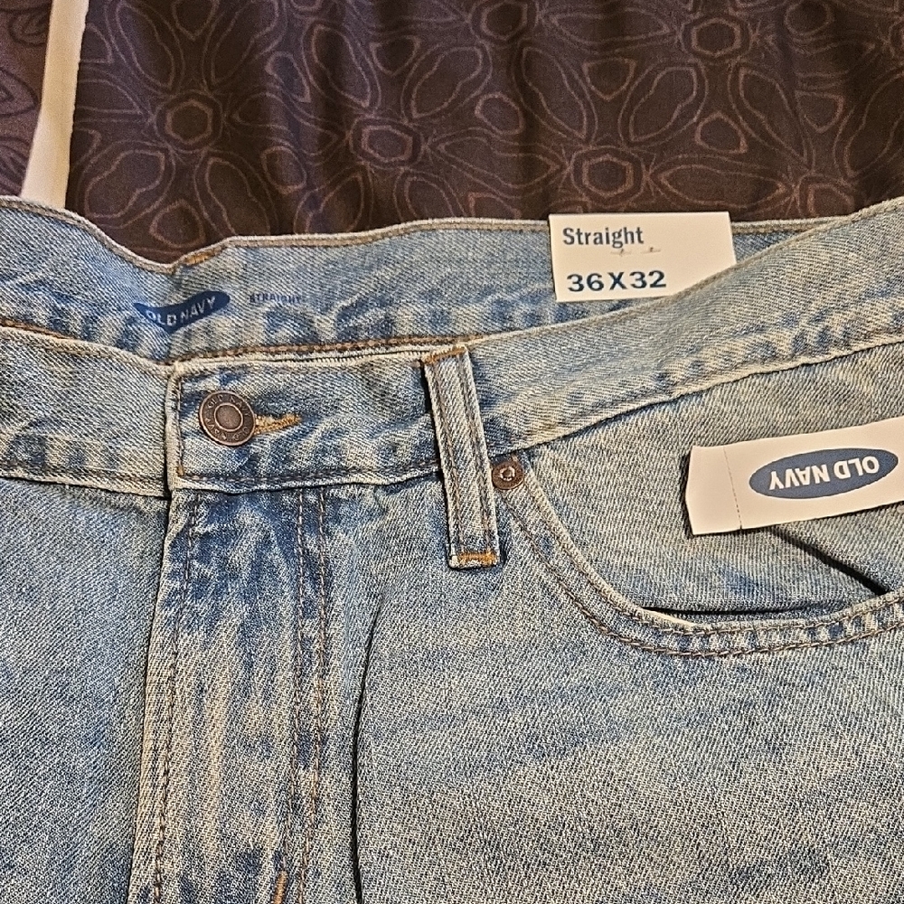 NWT Old Navy Straight Jeans